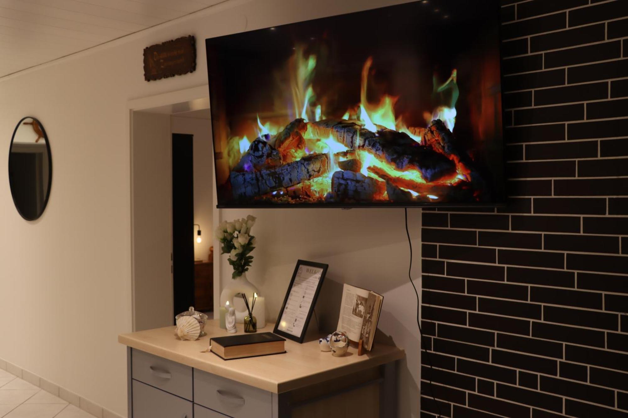 Haus Indy Apartment Gemunden  ภายนอก รูปภาพ
