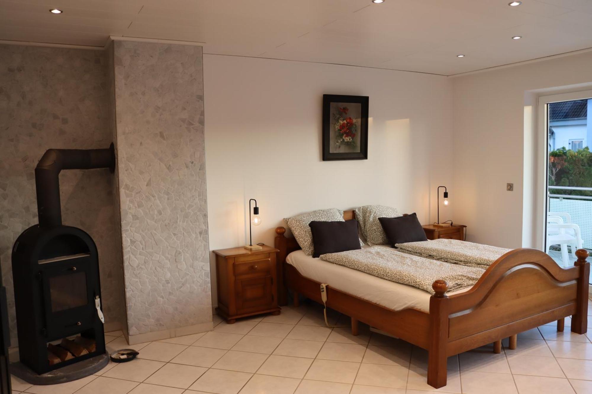 Haus Indy Apartment Gemunden  ภายนอก รูปภาพ