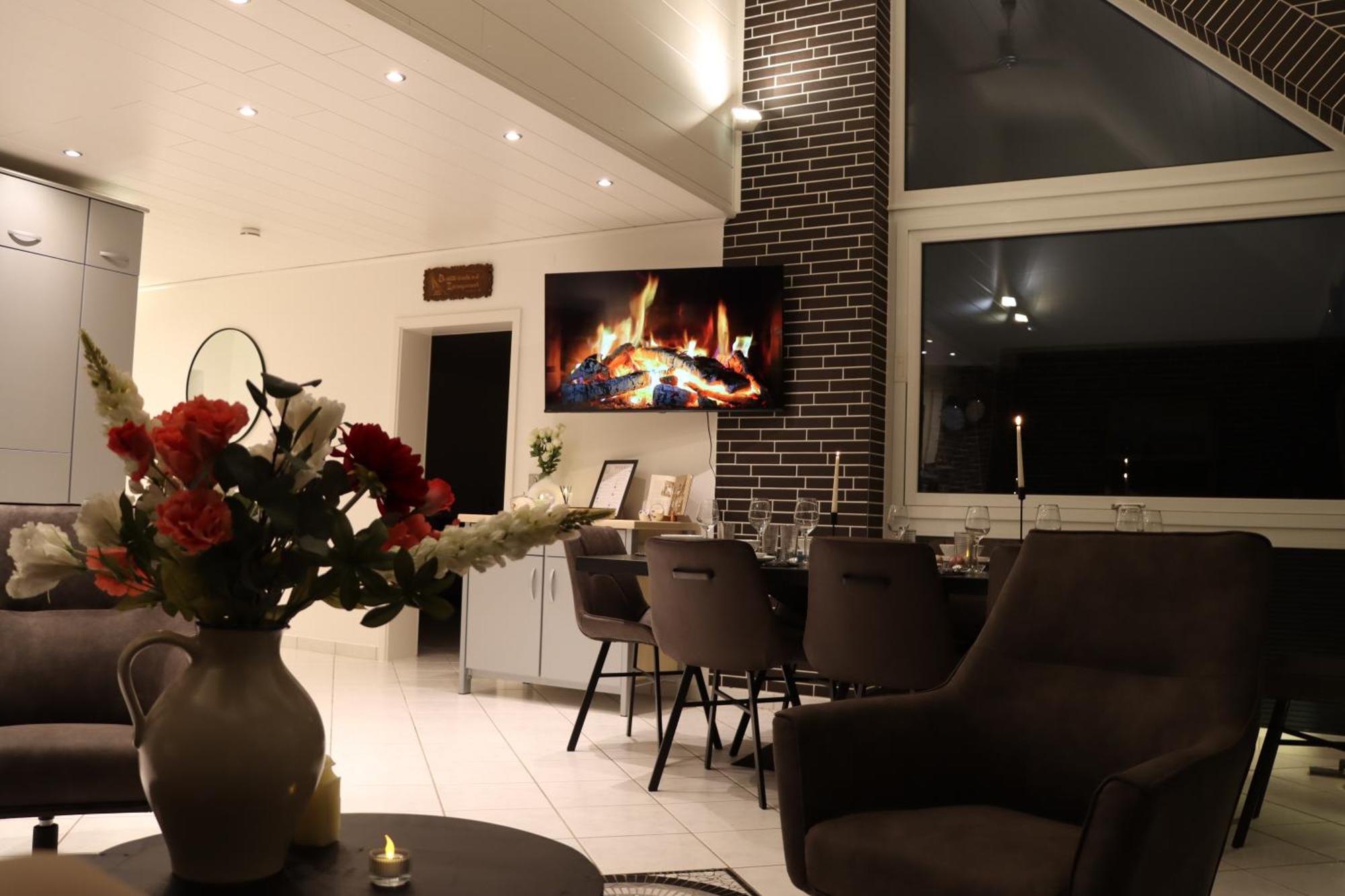 Haus Indy Apartment Gemunden  ภายนอก รูปภาพ
